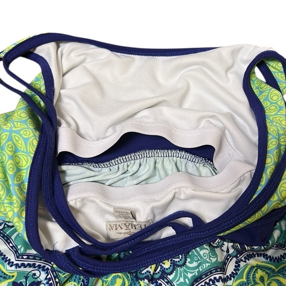 Sport dress, see flaw, colorful,Colorblock, tennis ,athletic sporty, coastal - Picture 8 of 16